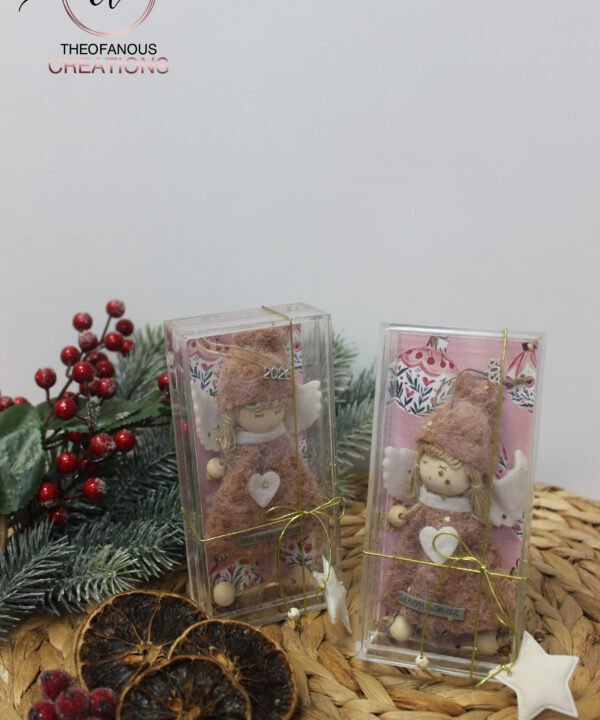 Κουκλάκι σε plexiglass