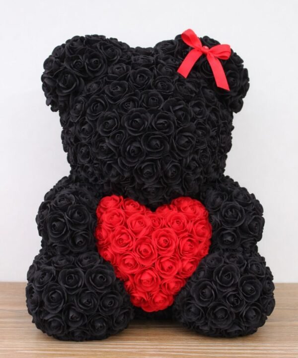 Rose Teddy Bear – Αρκουδάκι από Μαύρα Τριαντάφυλλα και κόκκινη καρδία