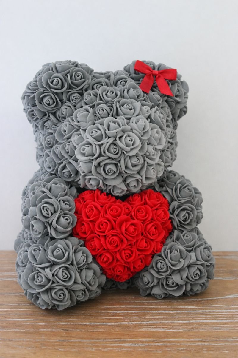 Rose Teddy Bear – Αρκουδάκι από Γκρι Τριαντάφυλλα και κόκκινη καρδία