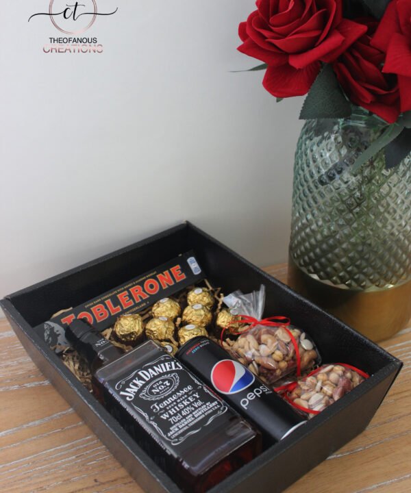 Whiskey Chocolate Deluxe Gift Box