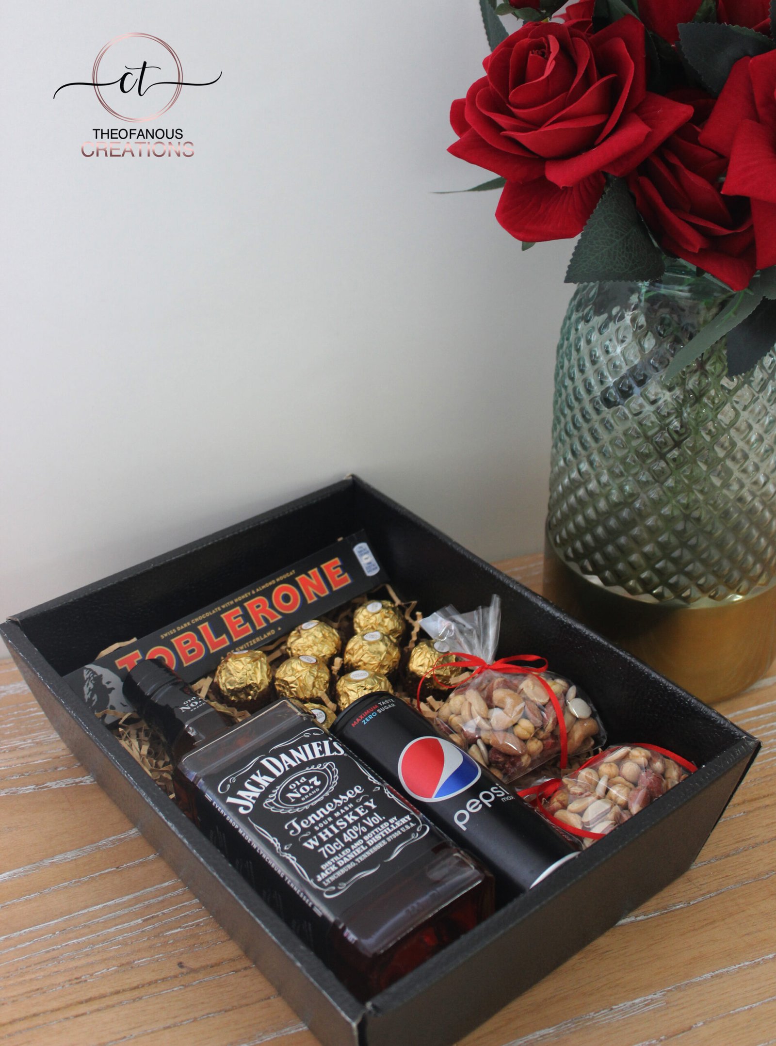 Whiskey Chocolate Deluxe Gift Box