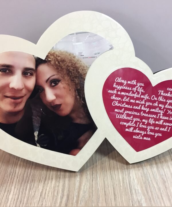 Προσωποποιημένη Διπλή Ξύλινη Κορνίζα Καρδιά