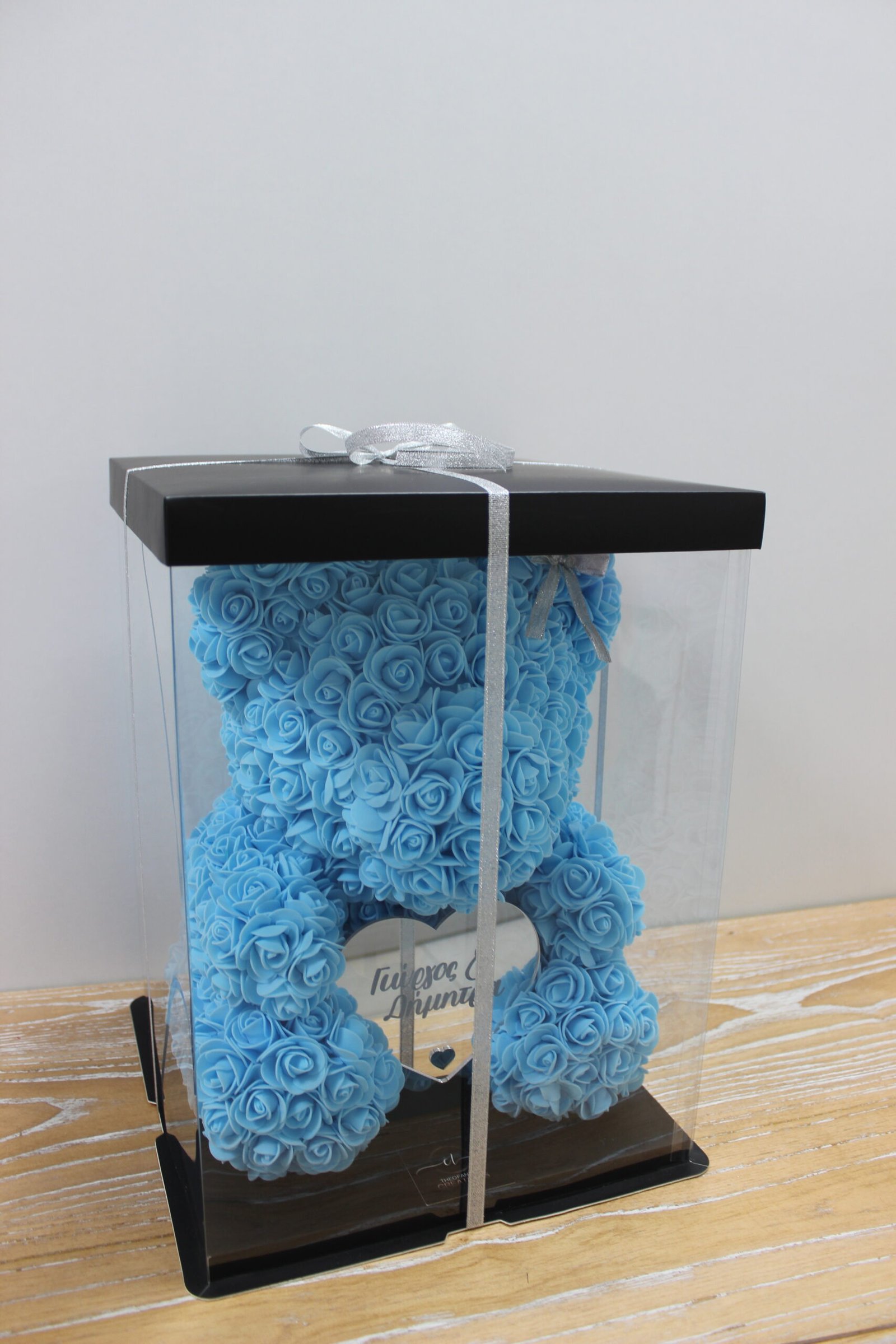 Rose Teddy Bear – Αρκουδάκι από Mπλέ Τριαντάφυλλα - Image 2